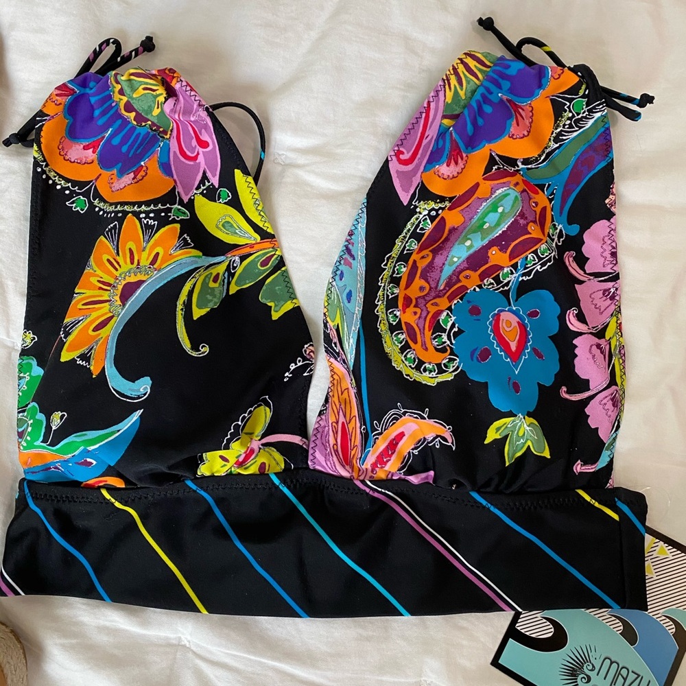 Black swim top
